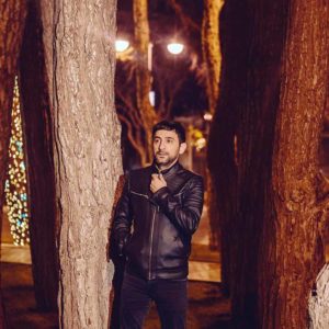 Perviz Bulbule Cixib Gedirsen